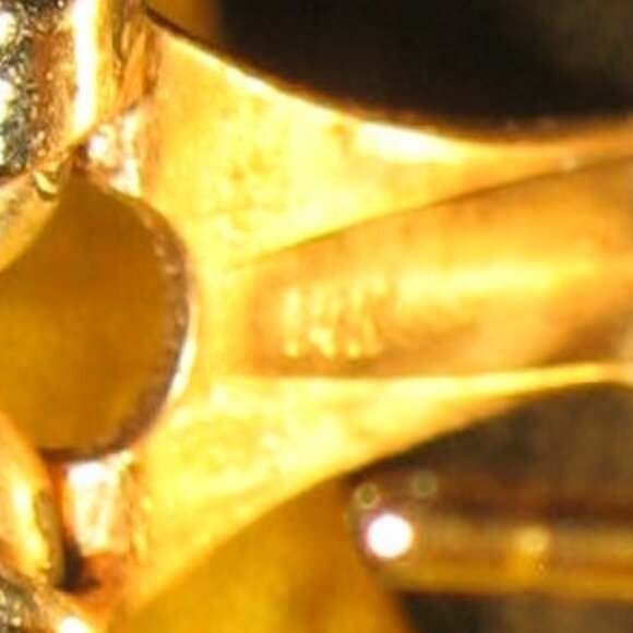 ❤️Stunning!  14K GOLD Panthere Panther Pierced with Omega Clip Earrings - Picture 3 of 8